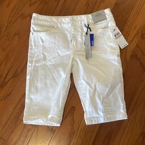 Calvin Klein jeans girls skinny shorts white size 12